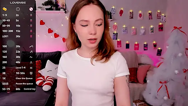 LanaBlu  online show from 12/18/25, 02:27