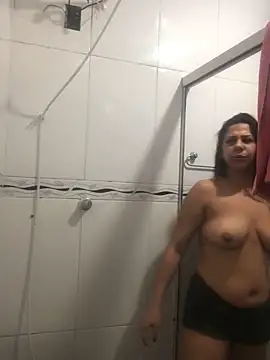 bellinii07 online show from 09/29/25, 08:47