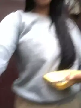 bellinii07 online show from 01/11/25, 10:07