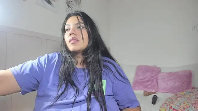 AvrilRizoX online show from 12/22/24, 04:17