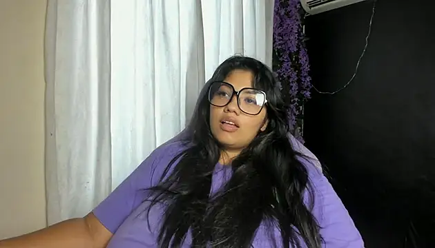 AvrilRizoX online show from 04/30/26, 04:14