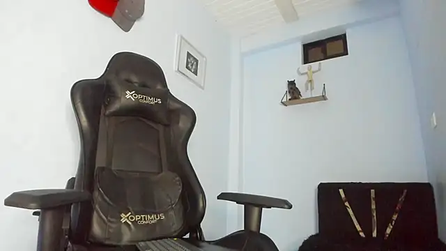  Poseidon1  online show from 11/26/25, 04:56