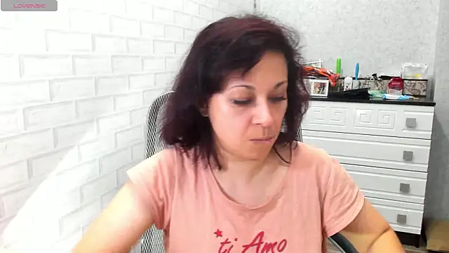 TeasyLana online show from 02/16/26, 05:17