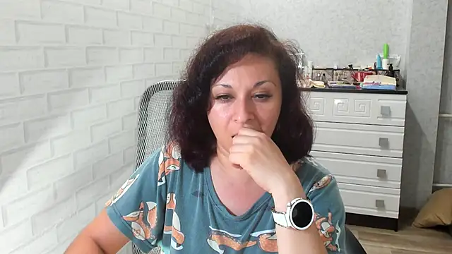 Snapshot of TeasyLana chatting on 06/11/26, 08:50 TeasyLana online show from 06/11/26, 08:50