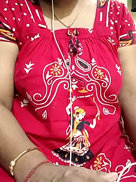 Aishu-tamil09 online show from 03/02/25, 08:03