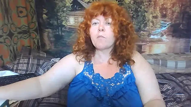 Snapshot of RoseRed69 chatting on 07/01/26, 03:40 RoseRed69 online show from 07/01/26, 03:40