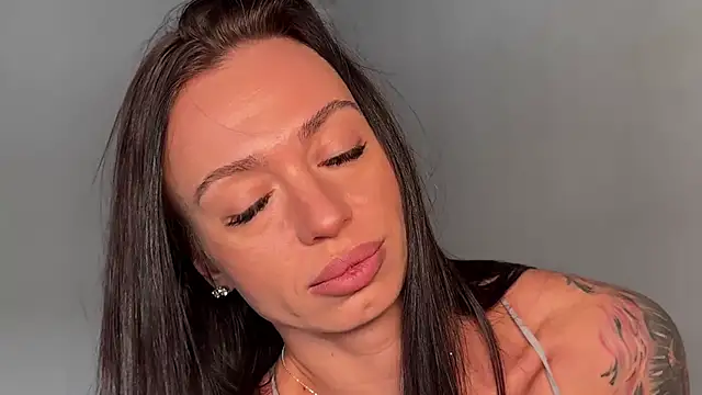 Snapshot of Melanisoul chatting on 01/08/26, 04:51 Melanisoul online show from 01/08/26, 04:51