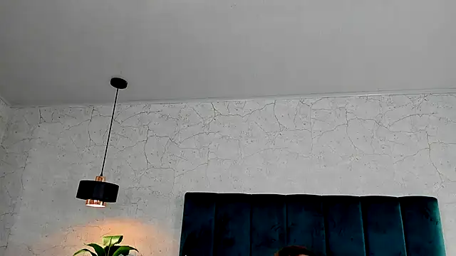 Luna18Pink online show from 11/03/25, 02:31