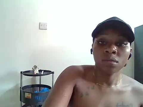 Queen loveer online show from 02/23/26, 08:04