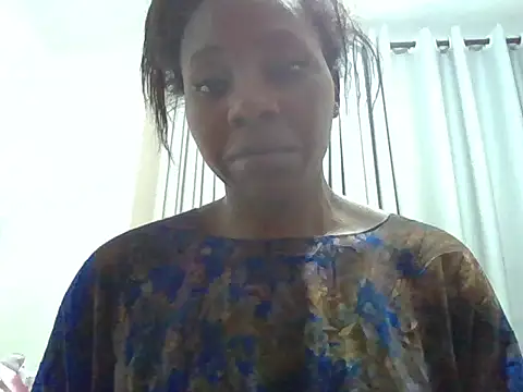Queen loveer online show from 06/03/26, 06:56