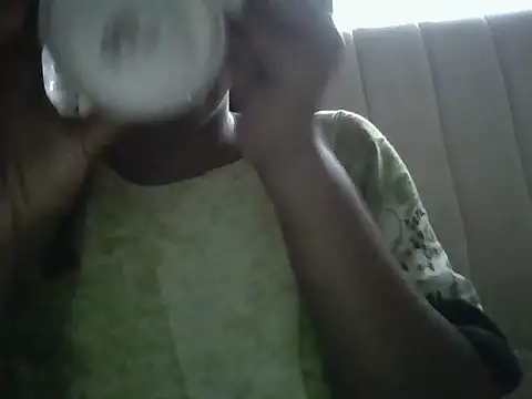 Snapshot of Queen_loveer chatting on 09/21/25, 07:13 Queen loveer online show from 09/21/25, 07:13