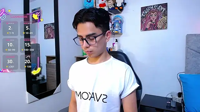 OwenBluee online show from 02/09/26, 02:04