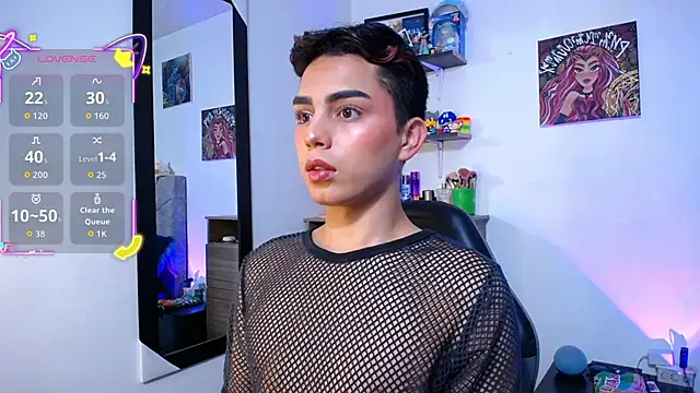 OwenBluee online show from 03/21/26, 11:03