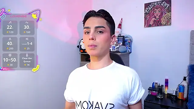 OwenBluee online show from 01/17/26, 06:06