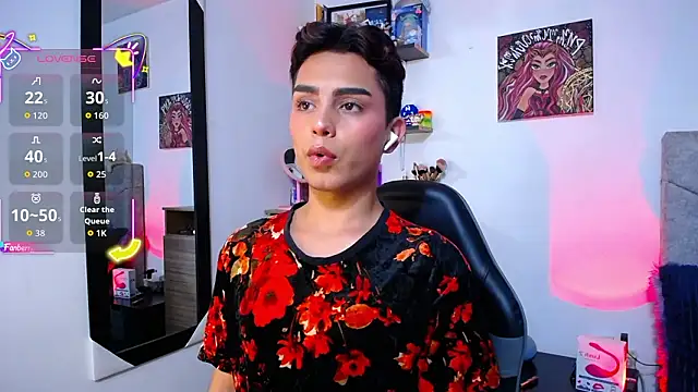 OwenBluee online show from 03/19/26, 08:03