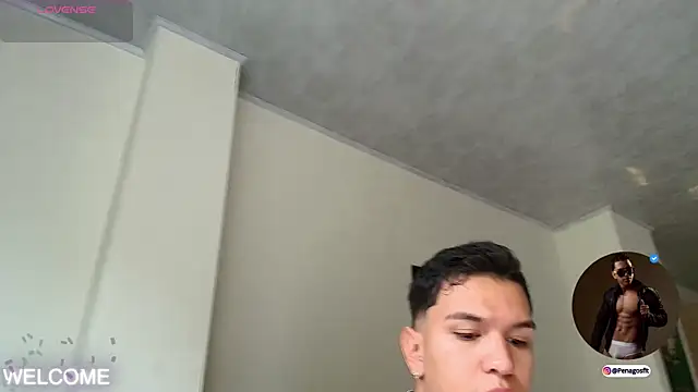 Taylor John online show from 10/15/25, 03:20