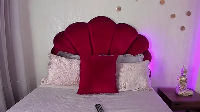 AndreaPink2024 online show from 02/10/26, 12:59