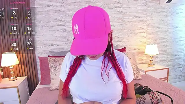 AndreaPink2024 online show from 10/22/25, 01:10