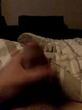 wixxer872302 online show from 10/14/25, 05:02