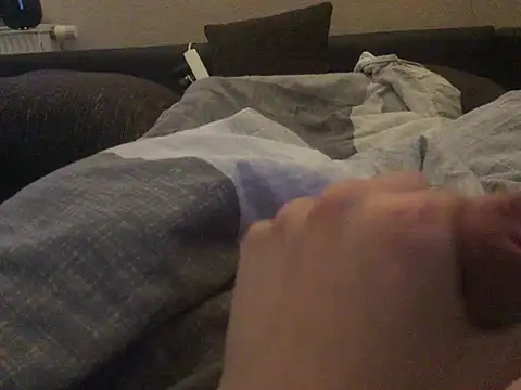 wixxer872302 online show from 03/19/25, 04:57