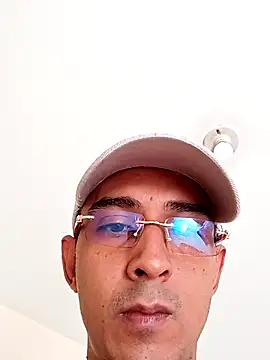 paisa233 online show from 05/17/26, 02:50