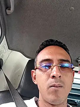 paisa233 online show from 10/27/25, 04:19