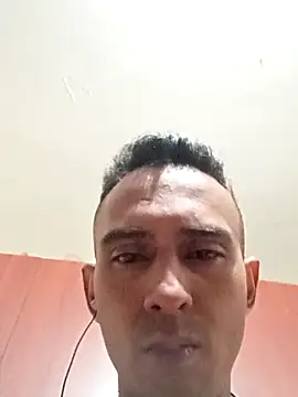 paisa233 online show from 10/04/25, 04:14