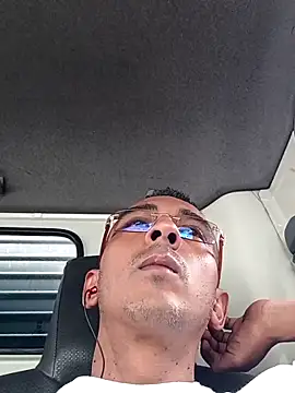 Snapshot of paisa233 chatting on 03/02/26, 09:00 paisa233 online show from 03/02/26, 09:00