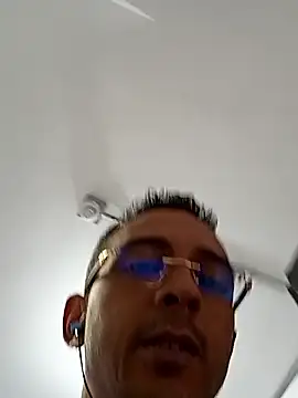 paisa233 online show from 09/18/25, 03:04