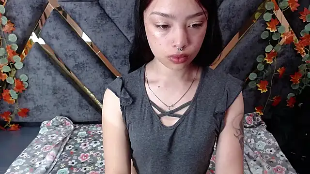 Snapshot of Sofia_Mirandaa18 chatting on 02/17/25, 01:22 Sofia Mirandaa18 online show from 02/17/25, 01:22
