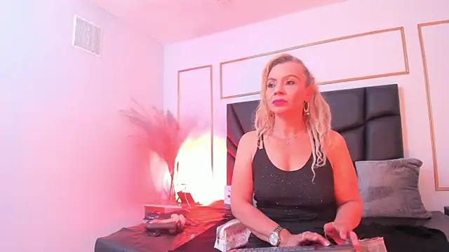 AnastasiaTaylor  online show from 06/02/26, 08:09
