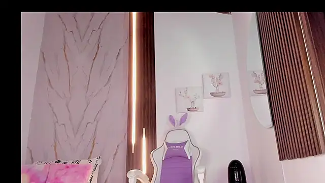 mia six66 online show from 11/16/25, 11:48