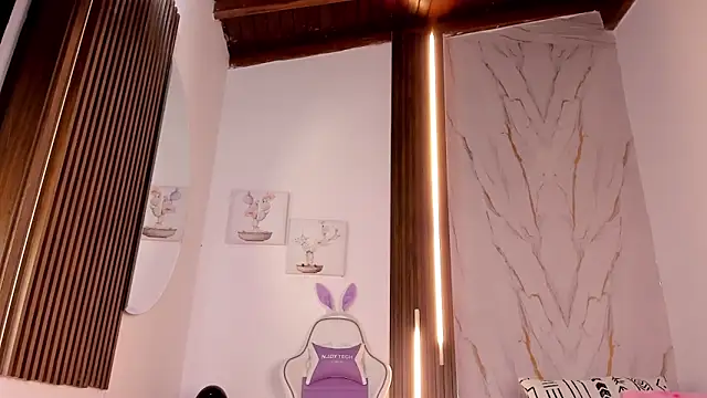 mia six66 online show from 11/20/25, 11:44