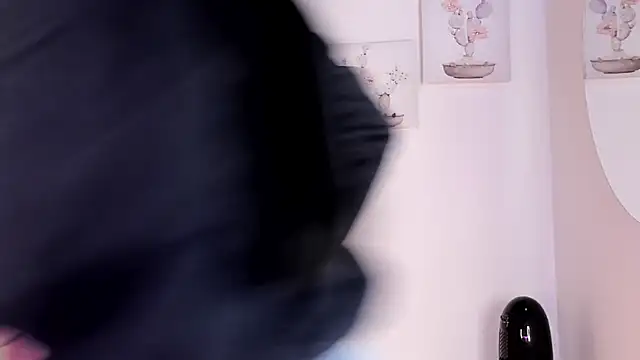 mia six66 online show from 03/24/26, 12:16