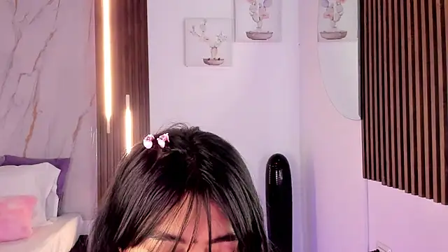 mia six66 online show from 10/05/25, 12:07