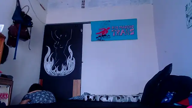 Zafiro subversiva online show from 11/12/25, 03:05