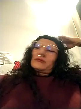 Zafiro subversiva online show from 11/16/25, 09:14