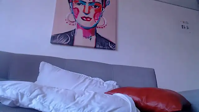 Zafiro subversiva online show from 09/10/25, 04:17