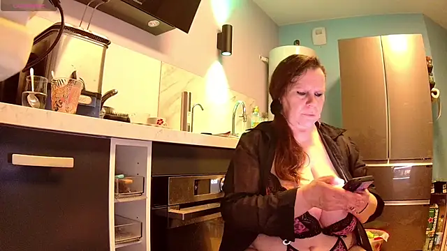 Endrocleia online show from 11/09/25, 11:09