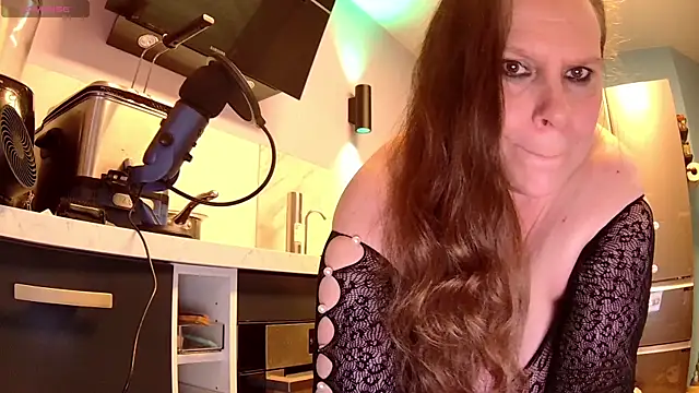 Endrocleia online show from 09/29/25, 09:53