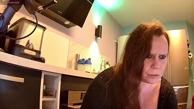 Endrocleia online show from 11/28/25, 12:33