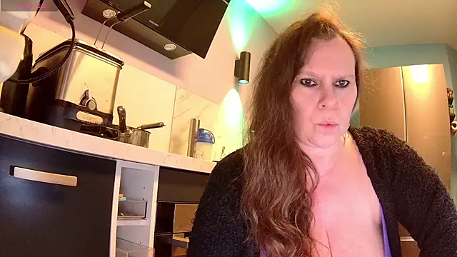 Endrocleia online show from 11/10/25, 11:43