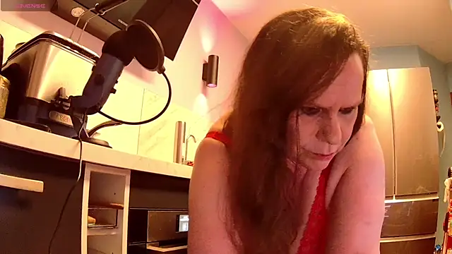Endrocleia online show from 05/16/26, 01:48