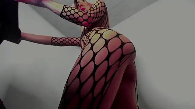 Snapshot of doll10stars chatting on 03/01/25, 02:04 doll10stars online show from 03/01/25, 02:04