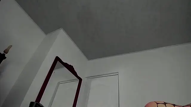 Snapshot of doll10stars chatting on 02/09/25, 10:43 doll10stars online show from 02/09/25, 10:43