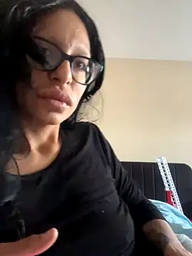 myloveforyouu online show from 10/20/25, 01:44