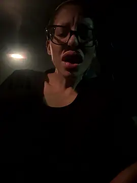 myloveforyouu online show from 01/10/26, 02:40