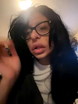 myloveforyouu online show from 12/04/25, 01:32