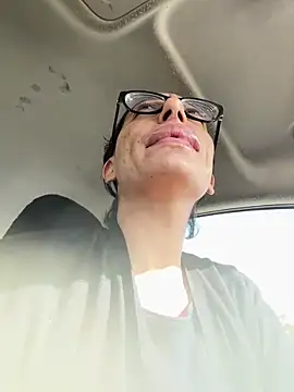 myloveforyouu online show from 01/17/26, 04:21