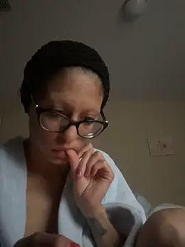 myloveforyouu online show from 10/01/25, 01:04